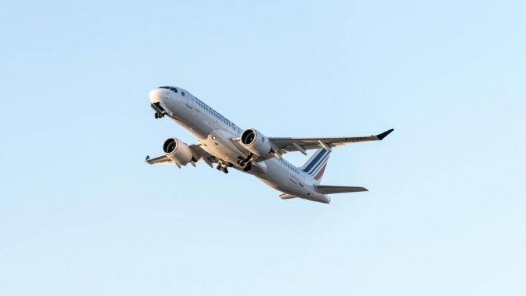 Airbus A220 recenzje
